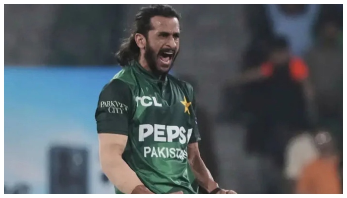 فاسٹ بولر حسن علی